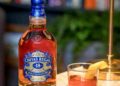 Màu hổ phách là nét đặc trưng của rượu Chivas 18