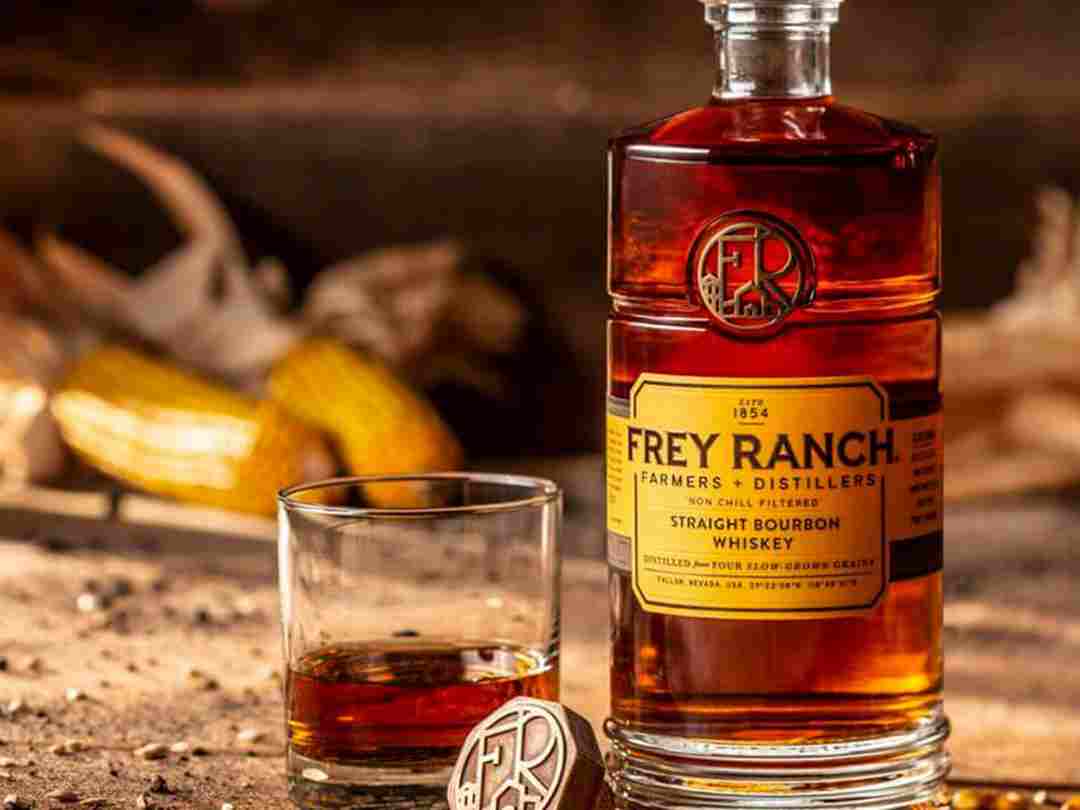 Rượu Whisky nguyên chất mang hương vị vốn có