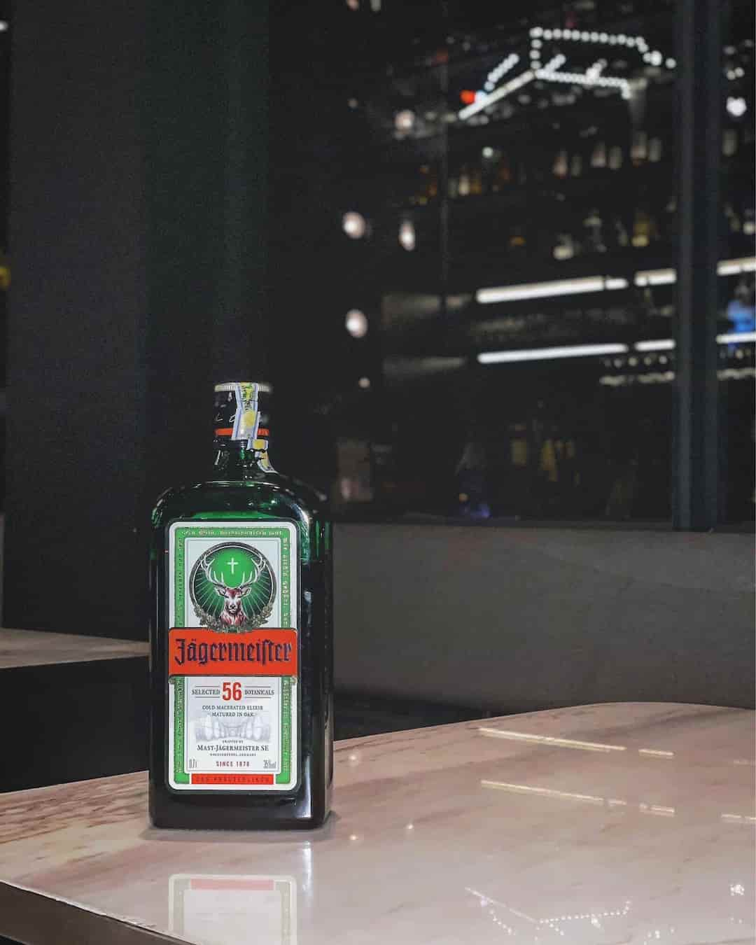 Rượu thảo mộc Jagermeister