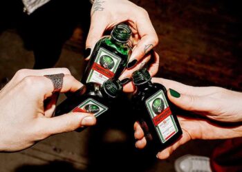 Rượu JAGERMEISTER Mini