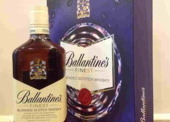 Rượu Ballantines với những hương vị được kết hợp tinh tế hài hòa