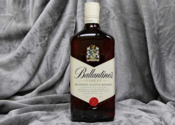 Rượu Ballantines Finest - Hương vị và cách dùng rượu